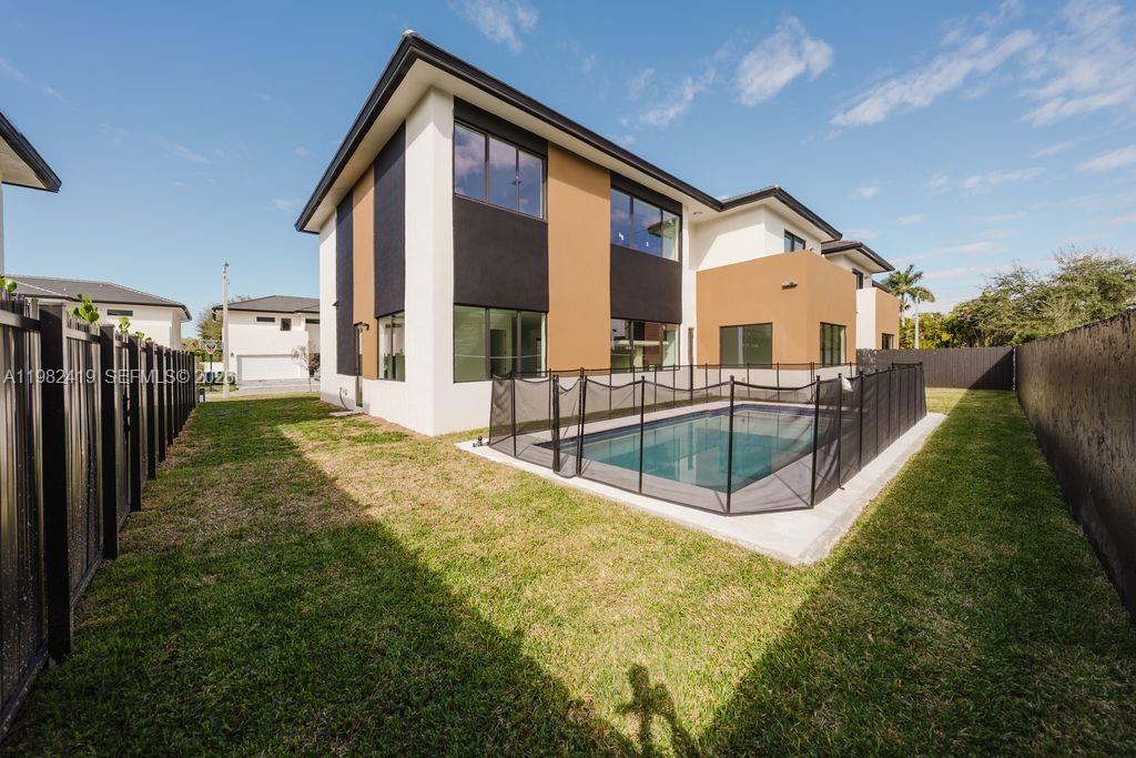 PALMS AT EUREKA PHASE TWO - Residential