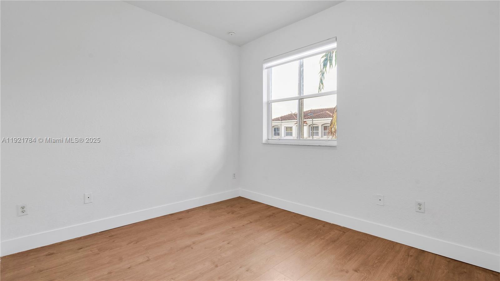 LAS TERRAZAS AT VIZCAYA C - Residential Lease