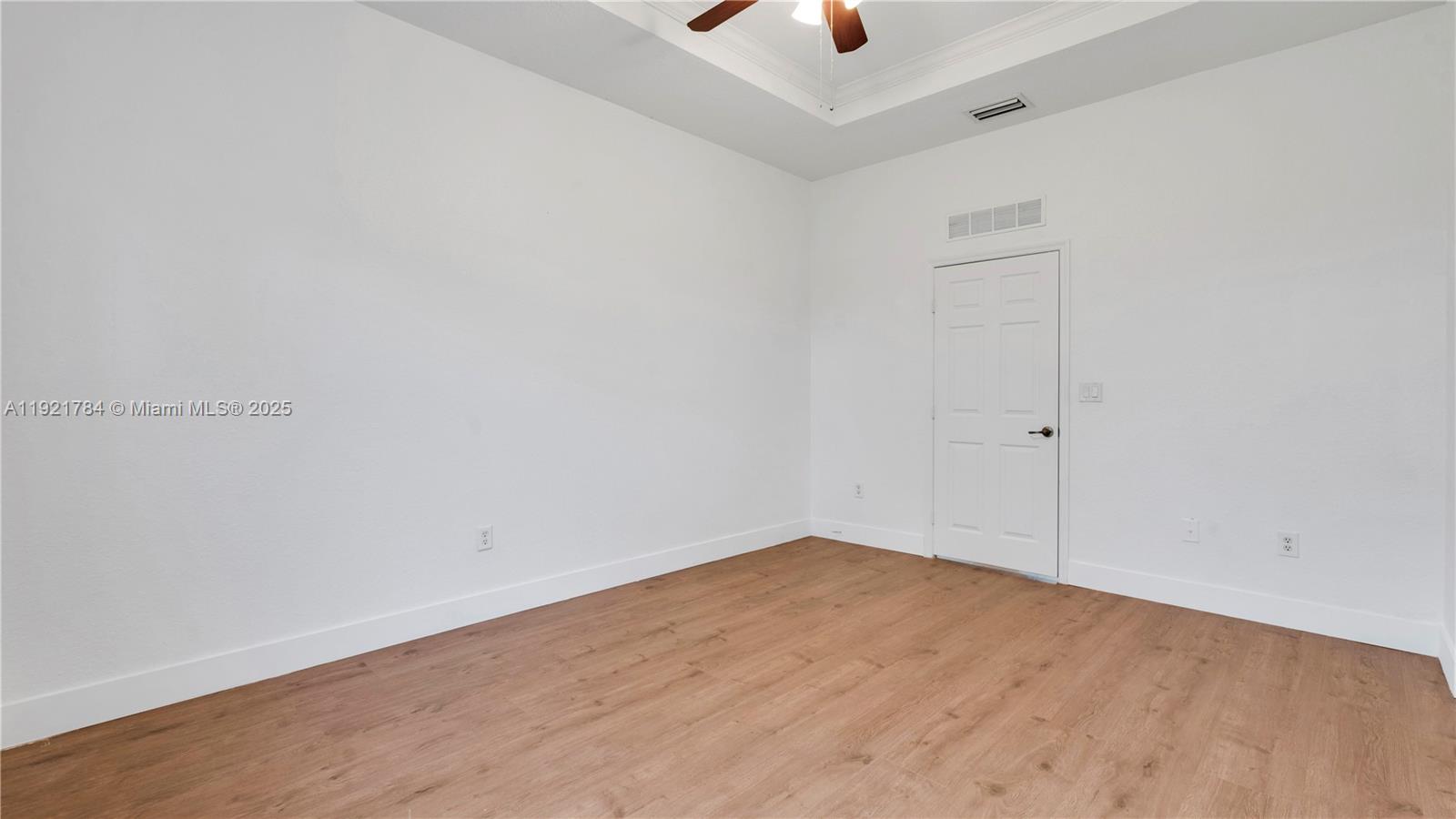 LAS TERRAZAS AT VIZCAYA C - Residential Lease