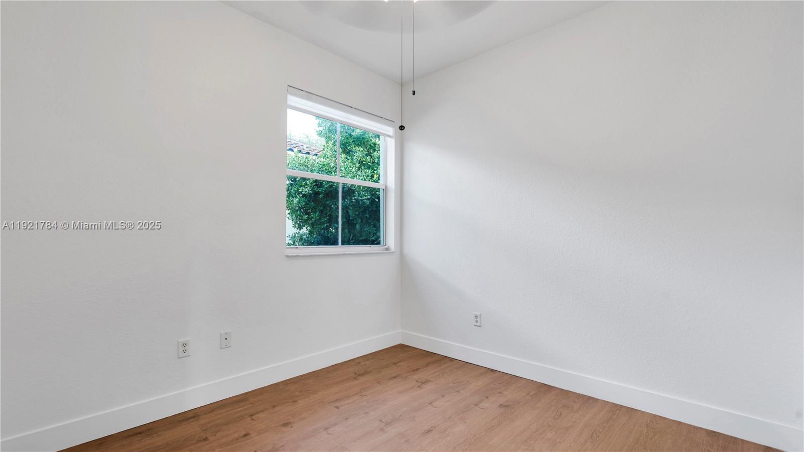 LAS TERRAZAS AT VIZCAYA C - Residential Lease