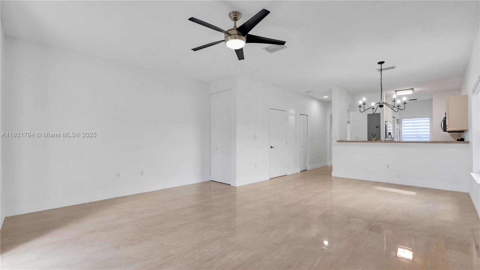 LAS TERRAZAS AT VIZCAYA C - Residential Lease