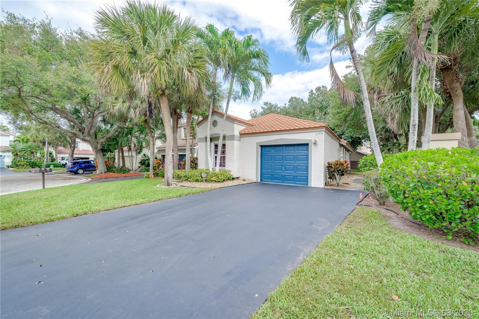 BRIDGEWATER AT PLANTATION - Residential