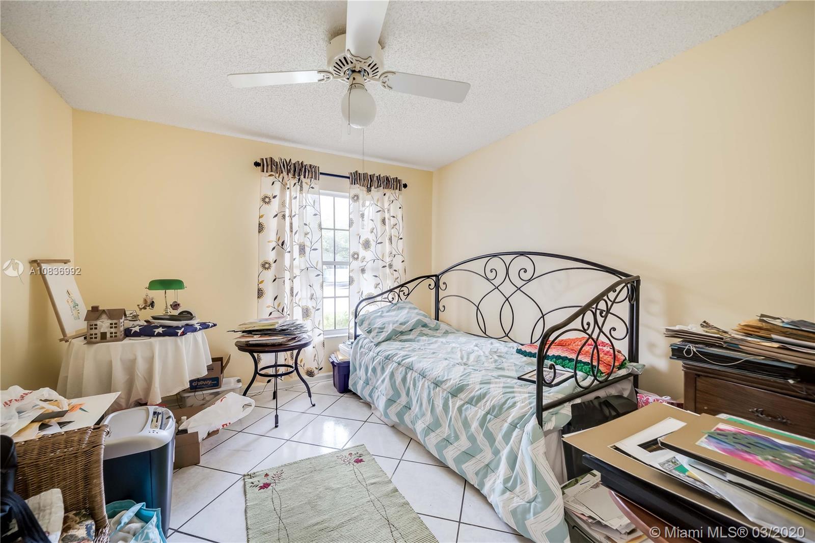 BRIDGEWATER AT PLANTATION - Residential