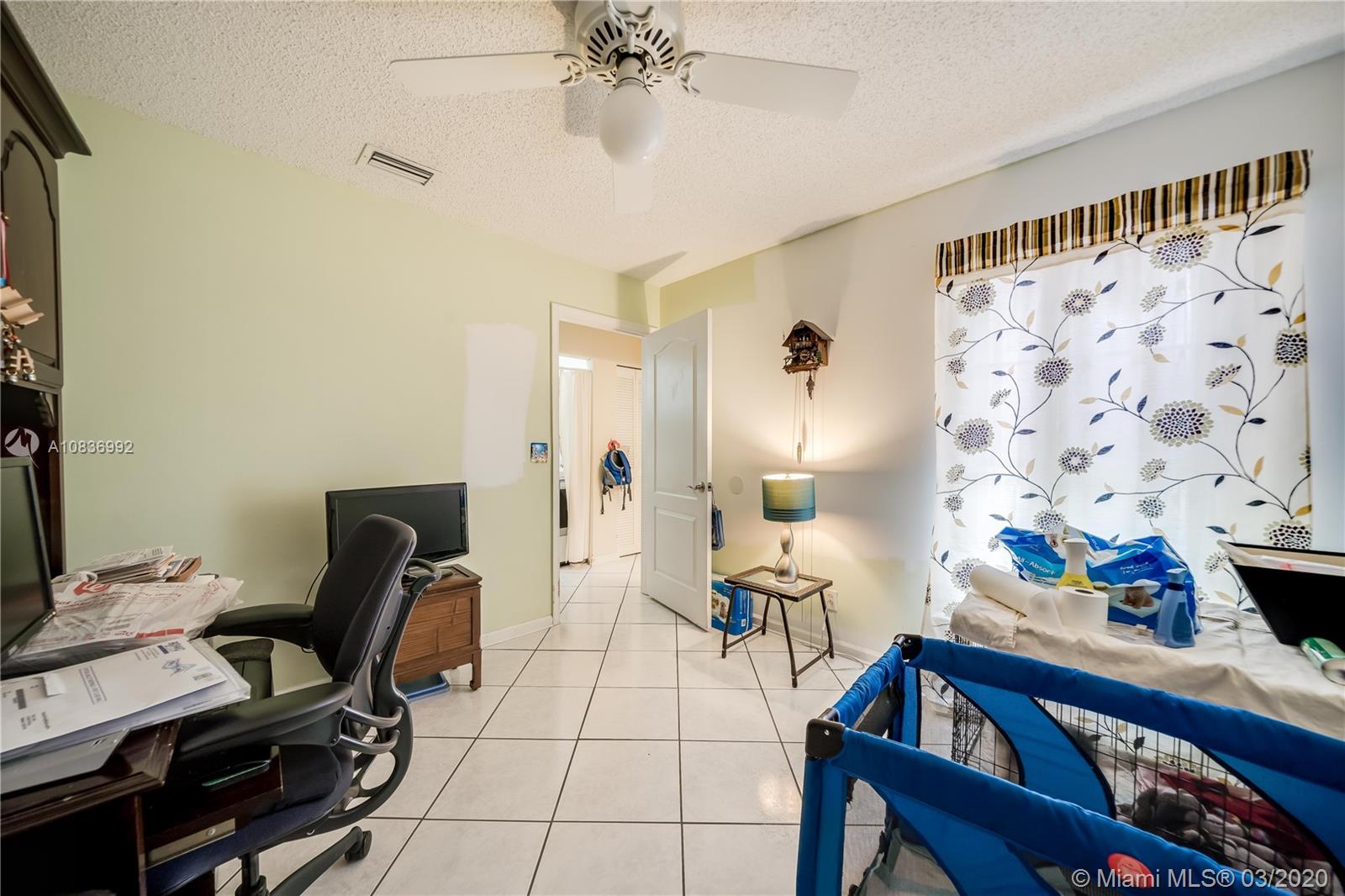 BRIDGEWATER AT PLANTATION - Residential