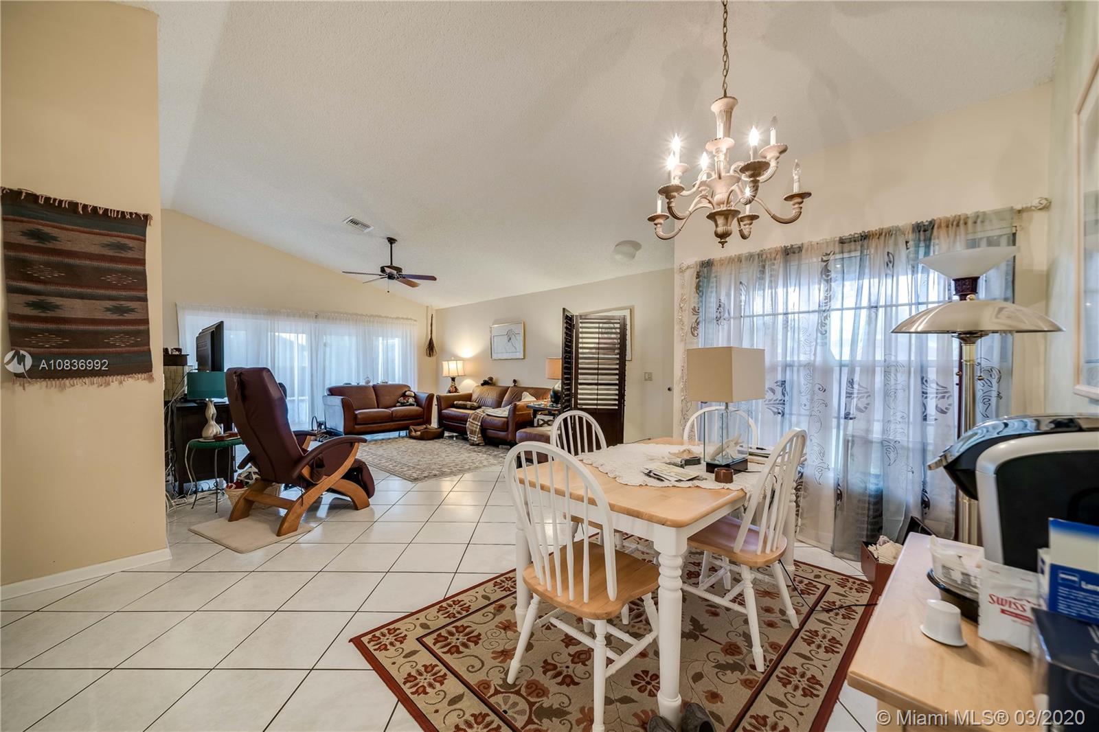 BRIDGEWATER AT PLANTATION - Residential