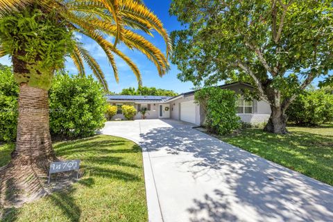14701 SW 84th Ct Palmetto Bay FL 33158
