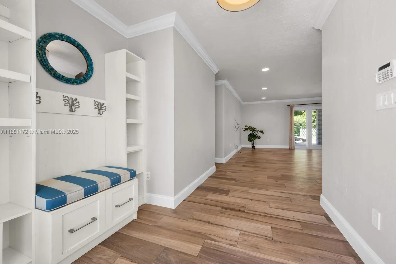 Palmetto Bay, Florida 33158, United States, 3 Bedrooms Bedrooms, ,3 BathroomsBathrooms,Residential,Active,194818