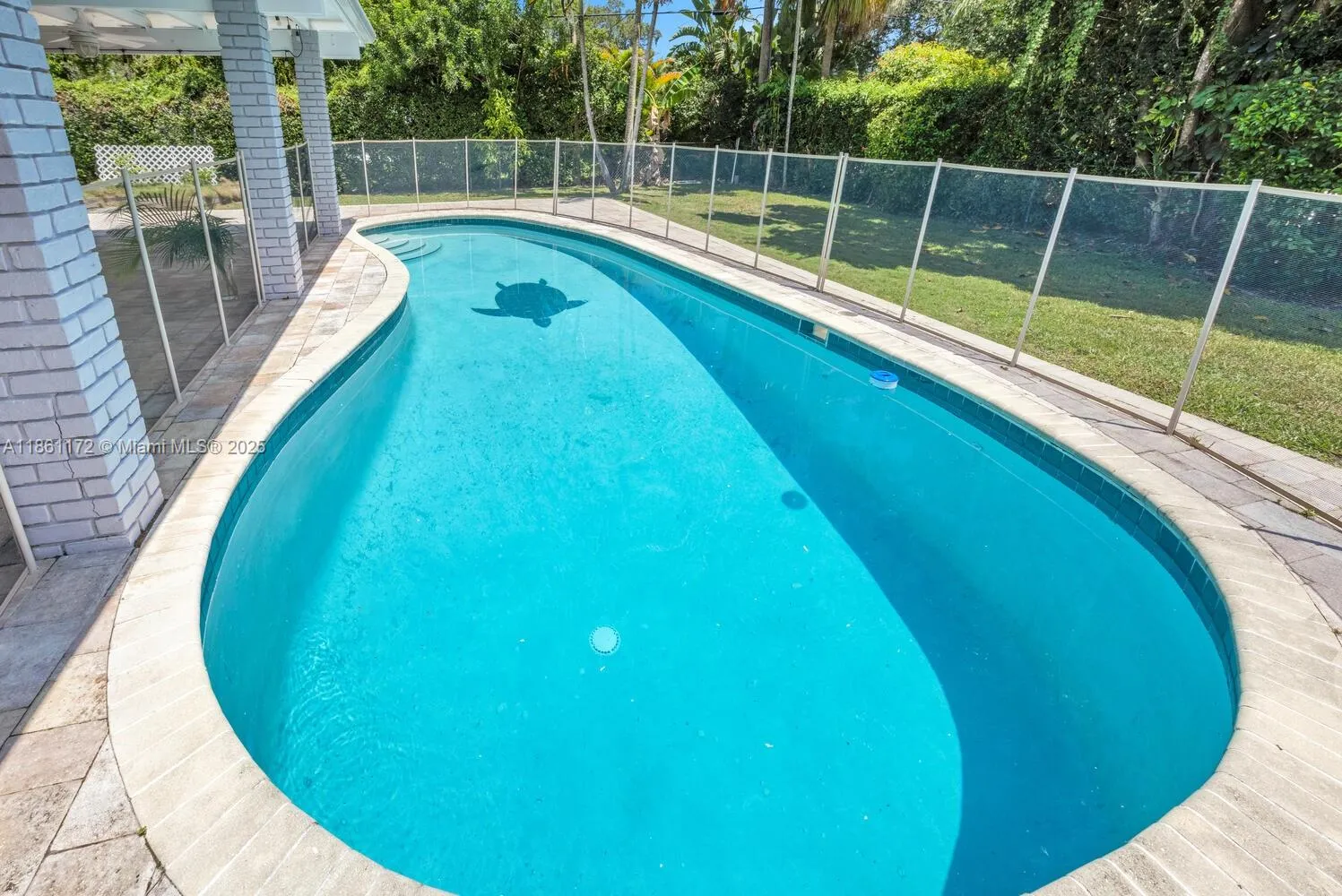 Palmetto Bay, Florida 33158, United States, 3 Bedrooms Bedrooms, ,3 BathroomsBathrooms,Residential,Active,194818