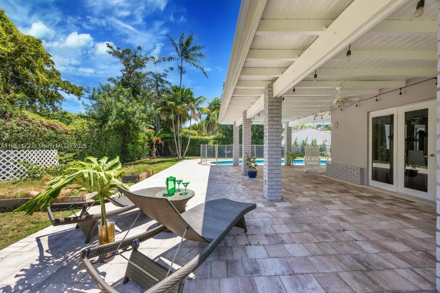 Palmetto Bay, Florida 33158, United States, 3 Bedrooms Bedrooms, ,3 BathroomsBathrooms,Residential,Active,194818