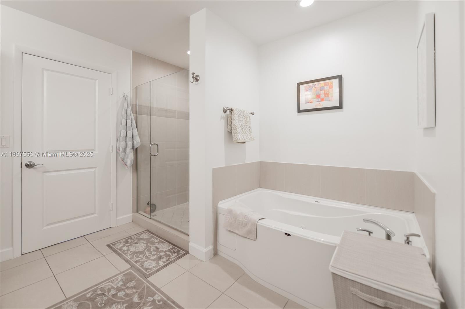 OCEAN MARINE YACHT CLUB C - Residential Lease