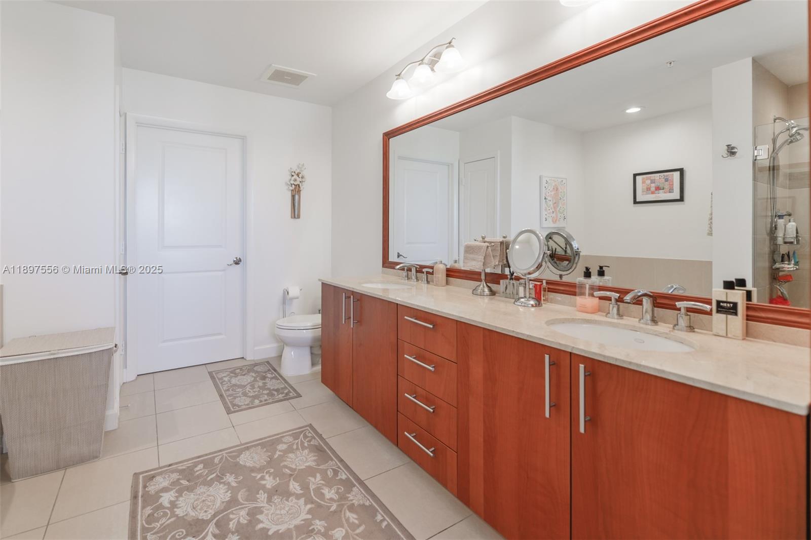 OCEAN MARINE YACHT CLUB C - Residential Lease