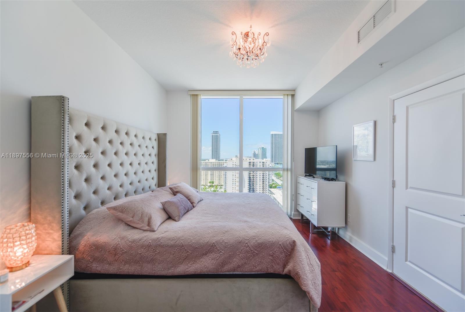 OCEAN MARINE YACHT CLUB C - Residential Lease