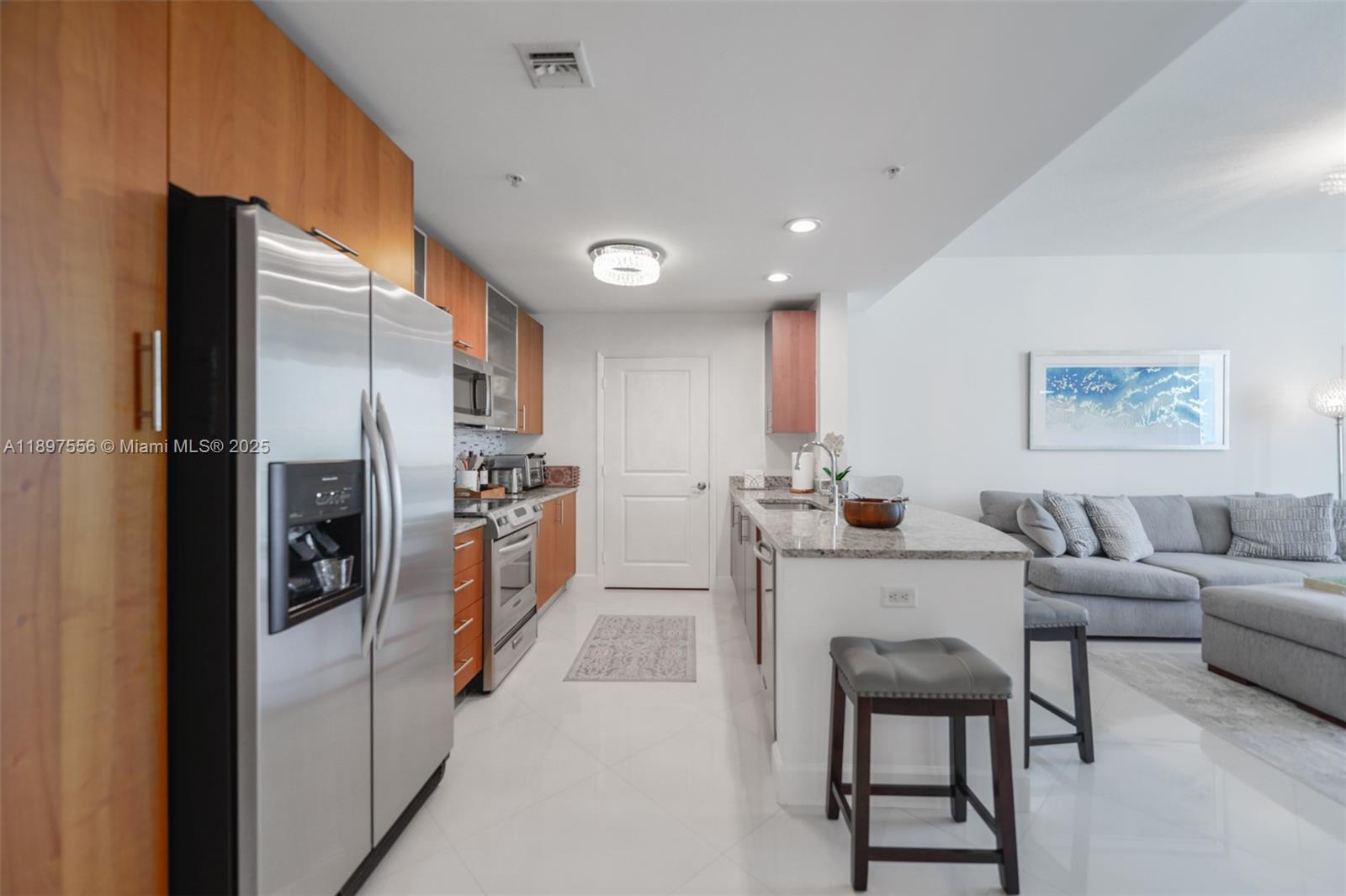 OCEAN MARINE YACHT CLUB C - Residential Lease