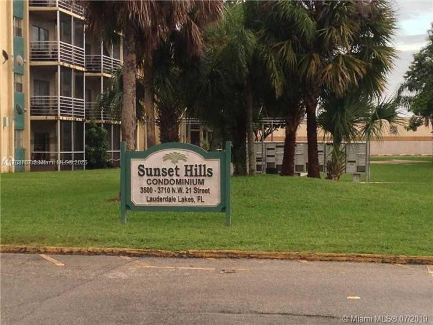 Embrace the Sunset Hills Condo lifestyle. This unit is nestled in a secure gated community at Broward's heart. Enjoy a well-lit space with abundant closet room, an open kitchen, and alluring tile floors. Experience easy access to commercial center, offices, schools, and major expressways.