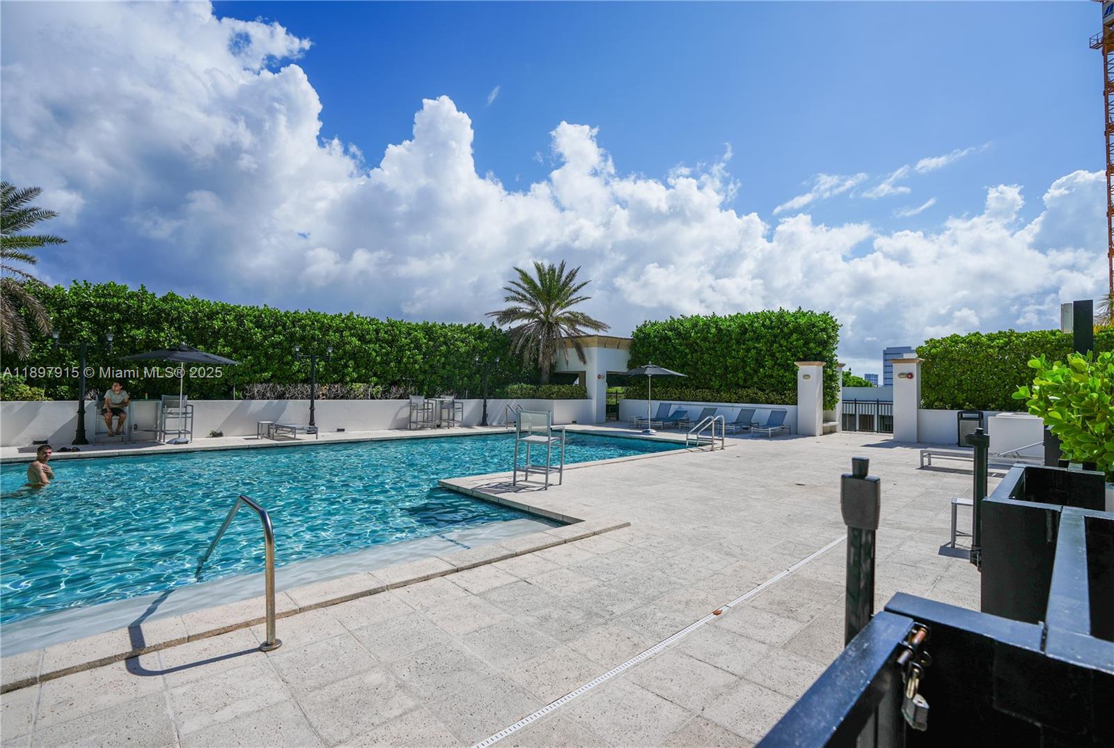 ONE VILLAGE PLACE CONDO - Residential
