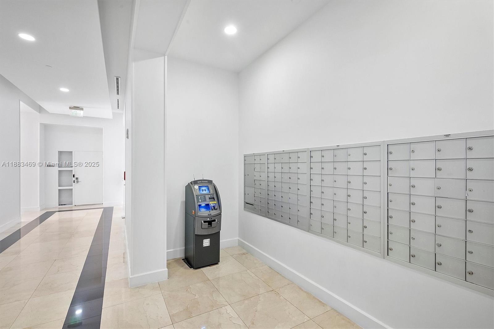 CITY 24 CONDO - Residential