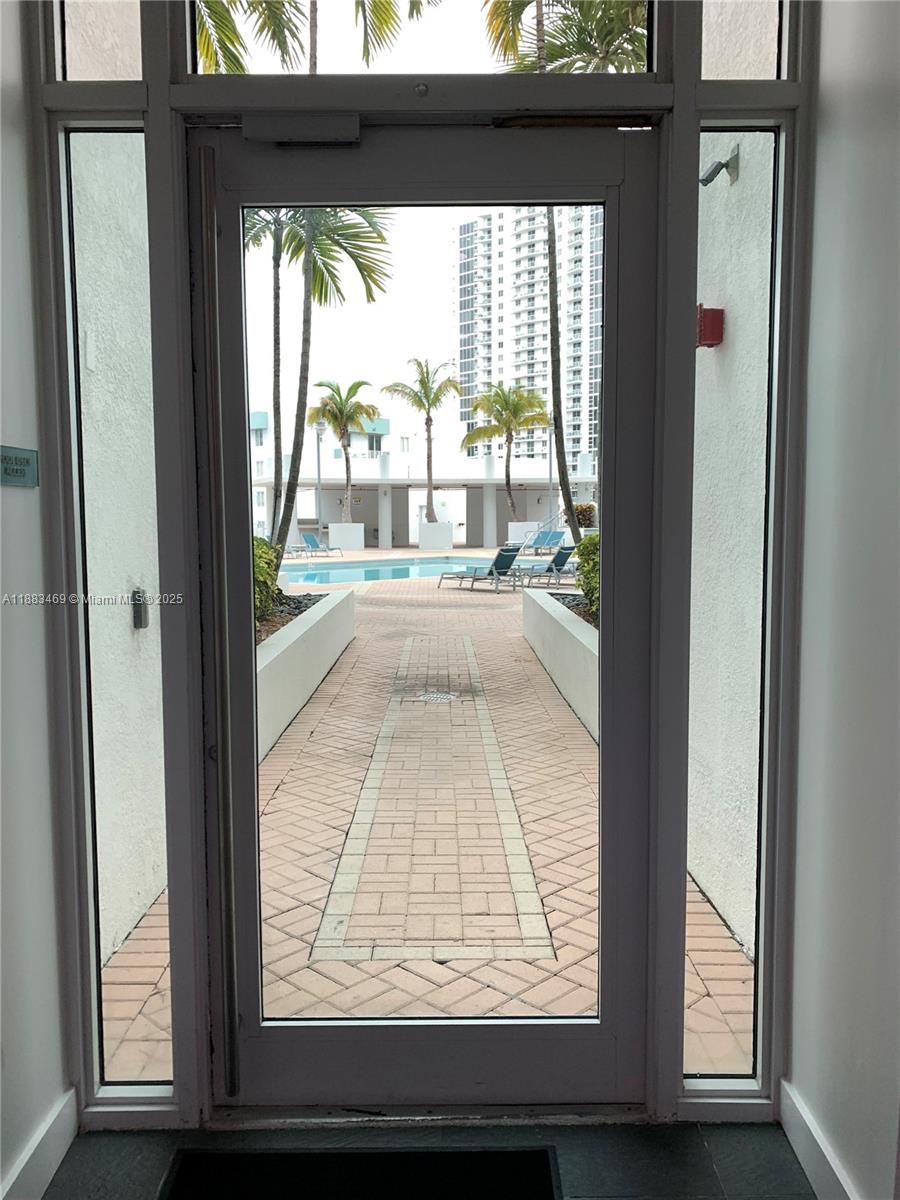 CITY 24 CONDO - Residential