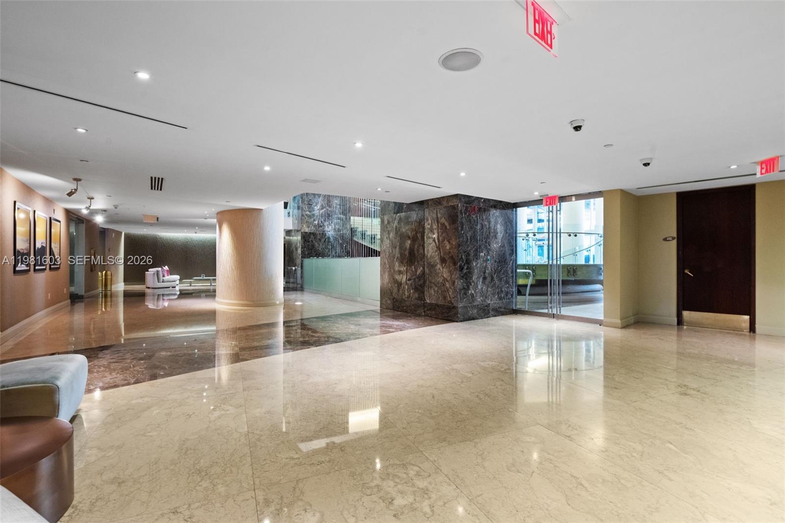 TRUMP PALACE CONDO - Residential