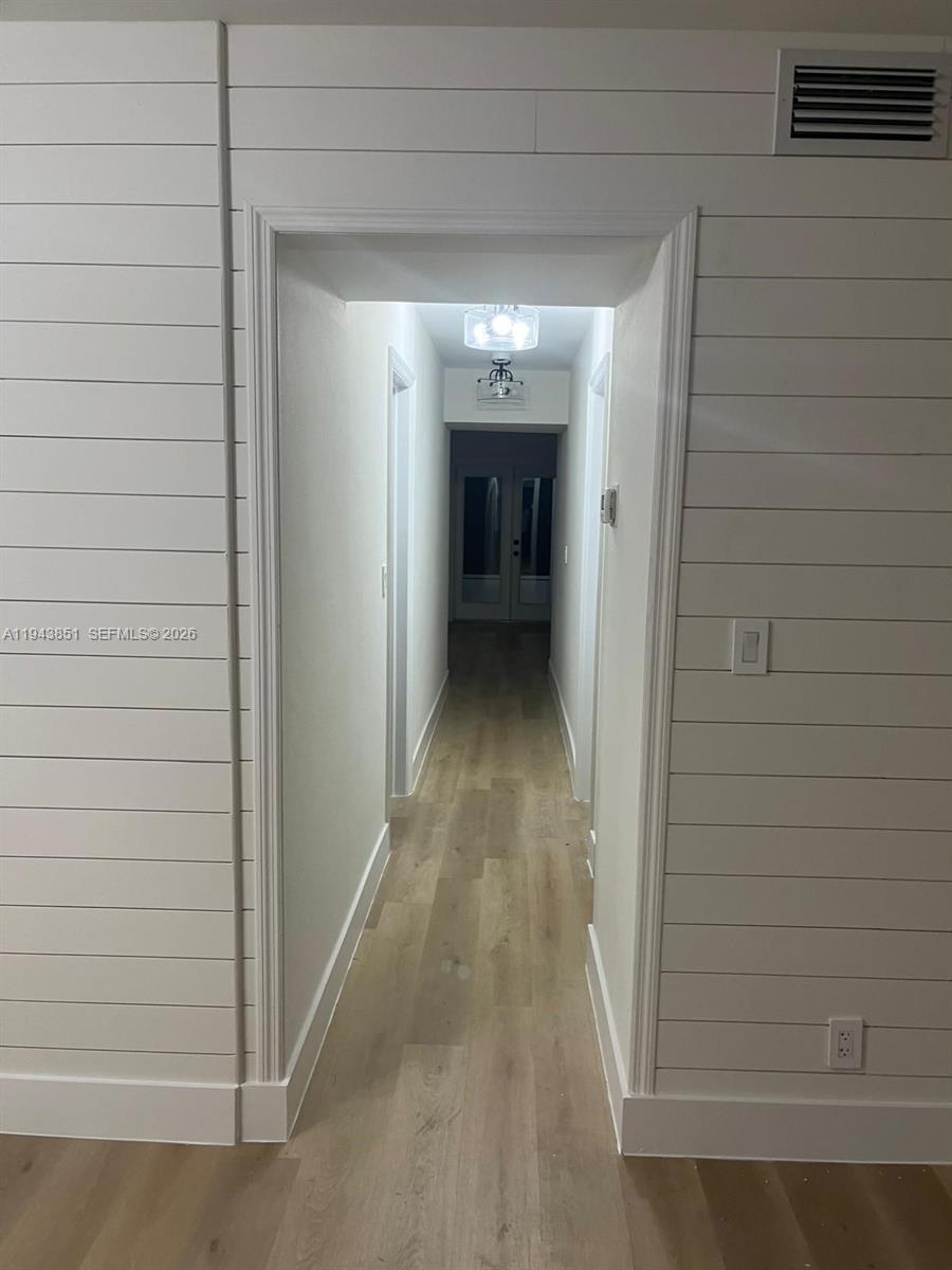 CORAL VILLAS REV - Residential Lease