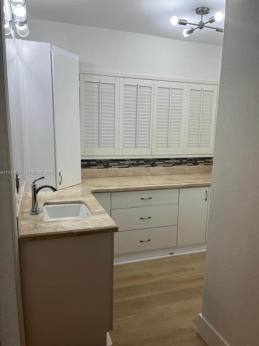 CORAL VILLAS REV - Residential Lease