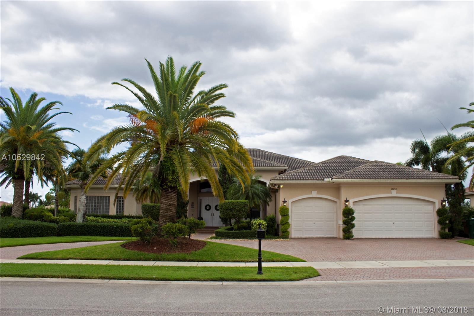 RIVERSTONE - Residential Lease