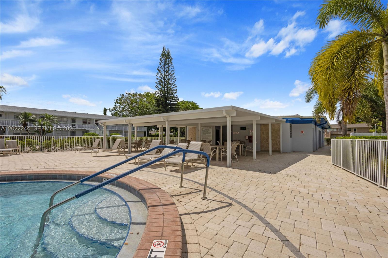 VENTNOR D CONDO - Residential
