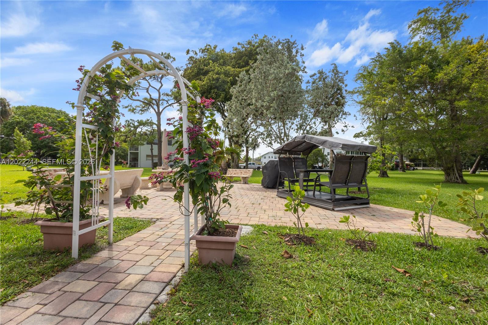 VENTNOR D CONDO - Residential