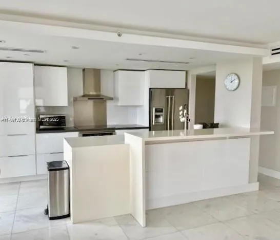 Miami Beach, Florida 33140, United States, 2 Bedrooms Bedrooms, ,2 BathroomsBathrooms,Residential,Active,91257