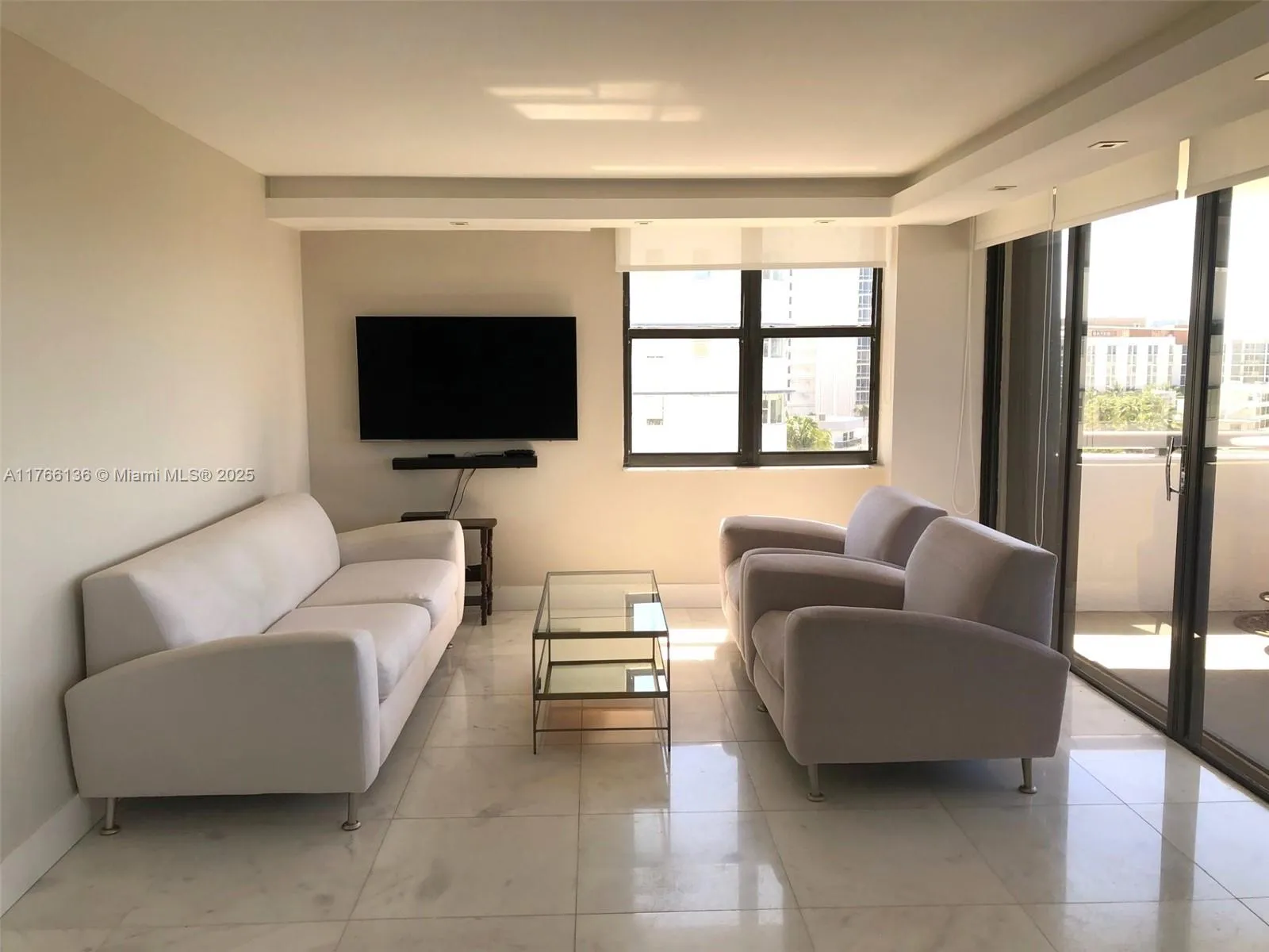 Miami Beach, Florida 33140, United States, 2 Bedrooms Bedrooms, ,2 BathroomsBathrooms,Residential,Active,91257