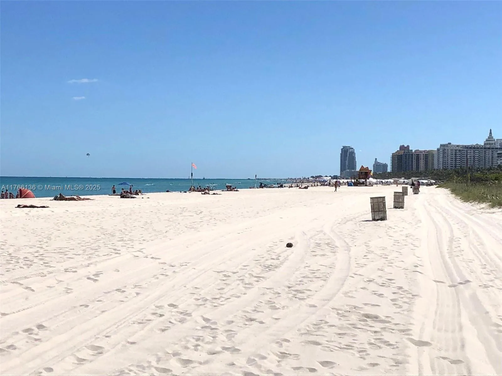 Miami Beach, Florida 33140, United States, 2 Bedrooms Bedrooms, ,2 BathroomsBathrooms,Residential,Active,91257