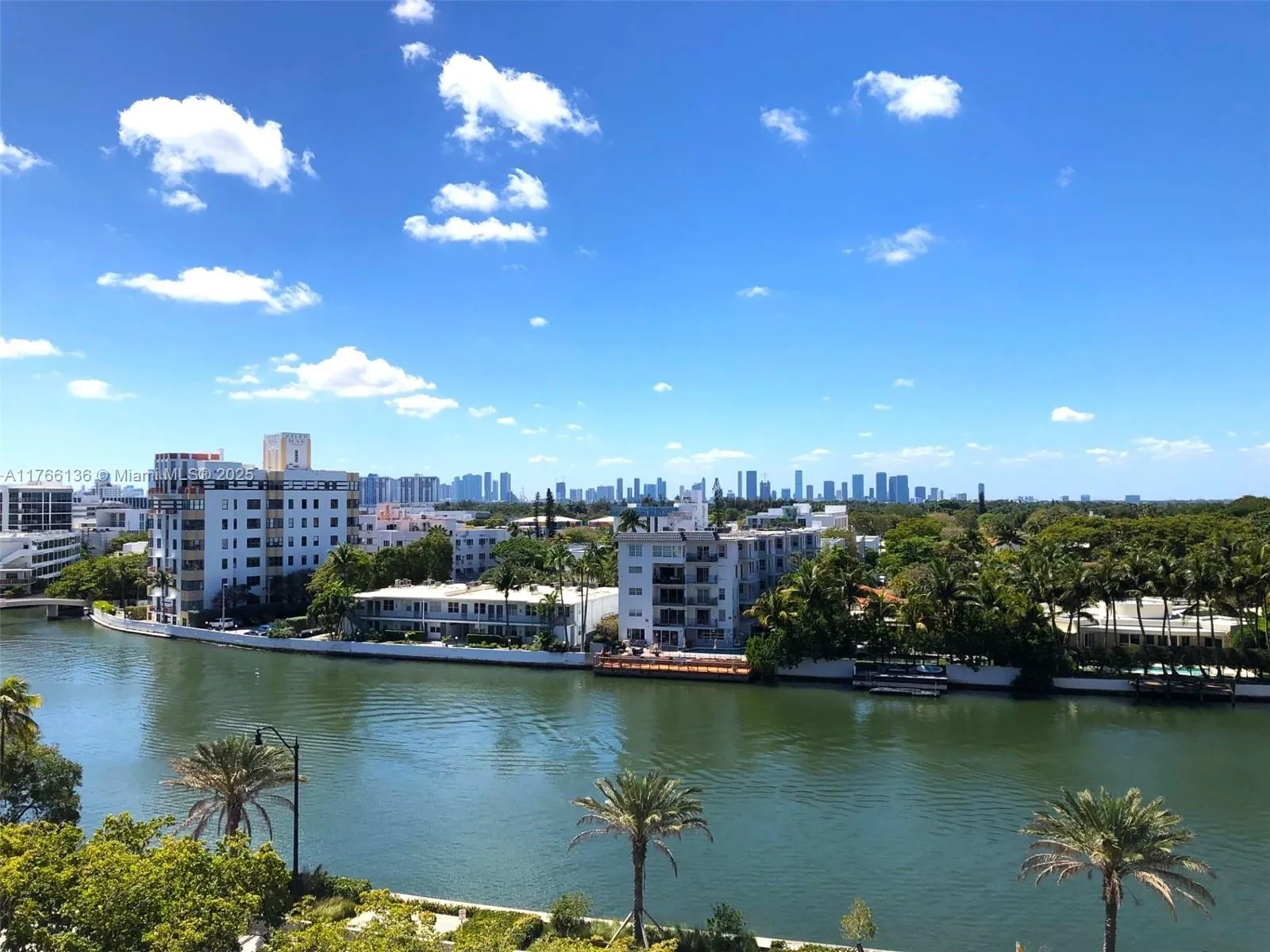 Miami Beach, Florida 33140, United States, 2 Bedrooms Bedrooms, ,2 BathroomsBathrooms,Residential,Active,91257