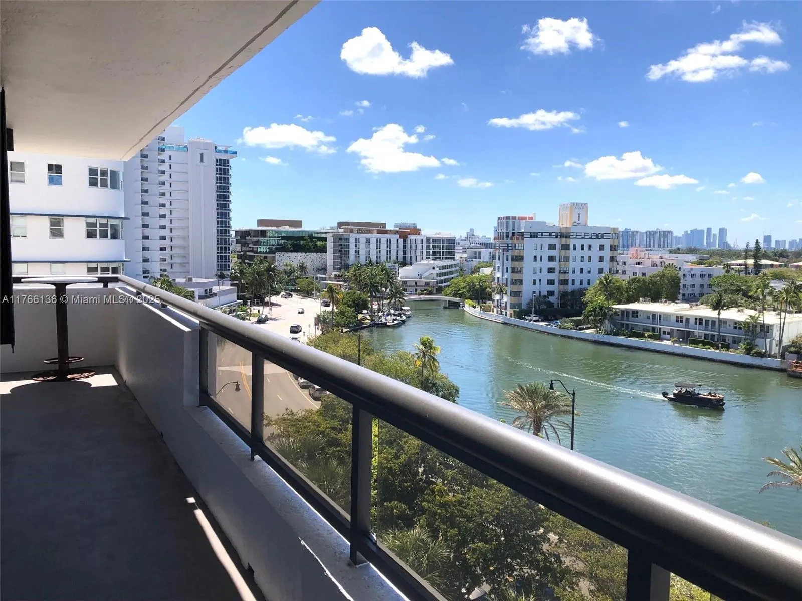 Miami Beach, Florida 33140, United States, 2 Bedrooms Bedrooms, ,2 BathroomsBathrooms,Residential,Active,91257