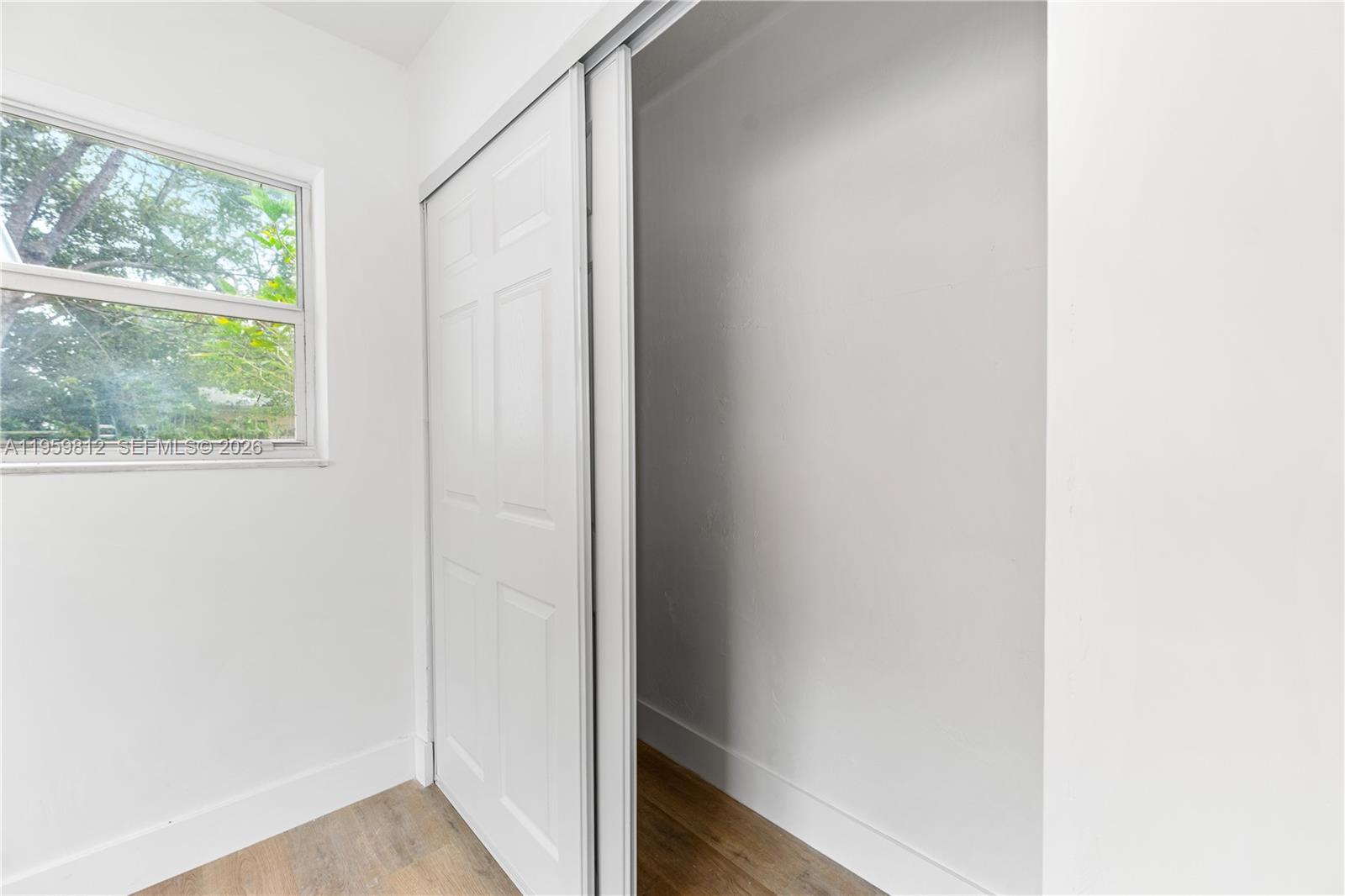 TAYLOR MANOR - Residential