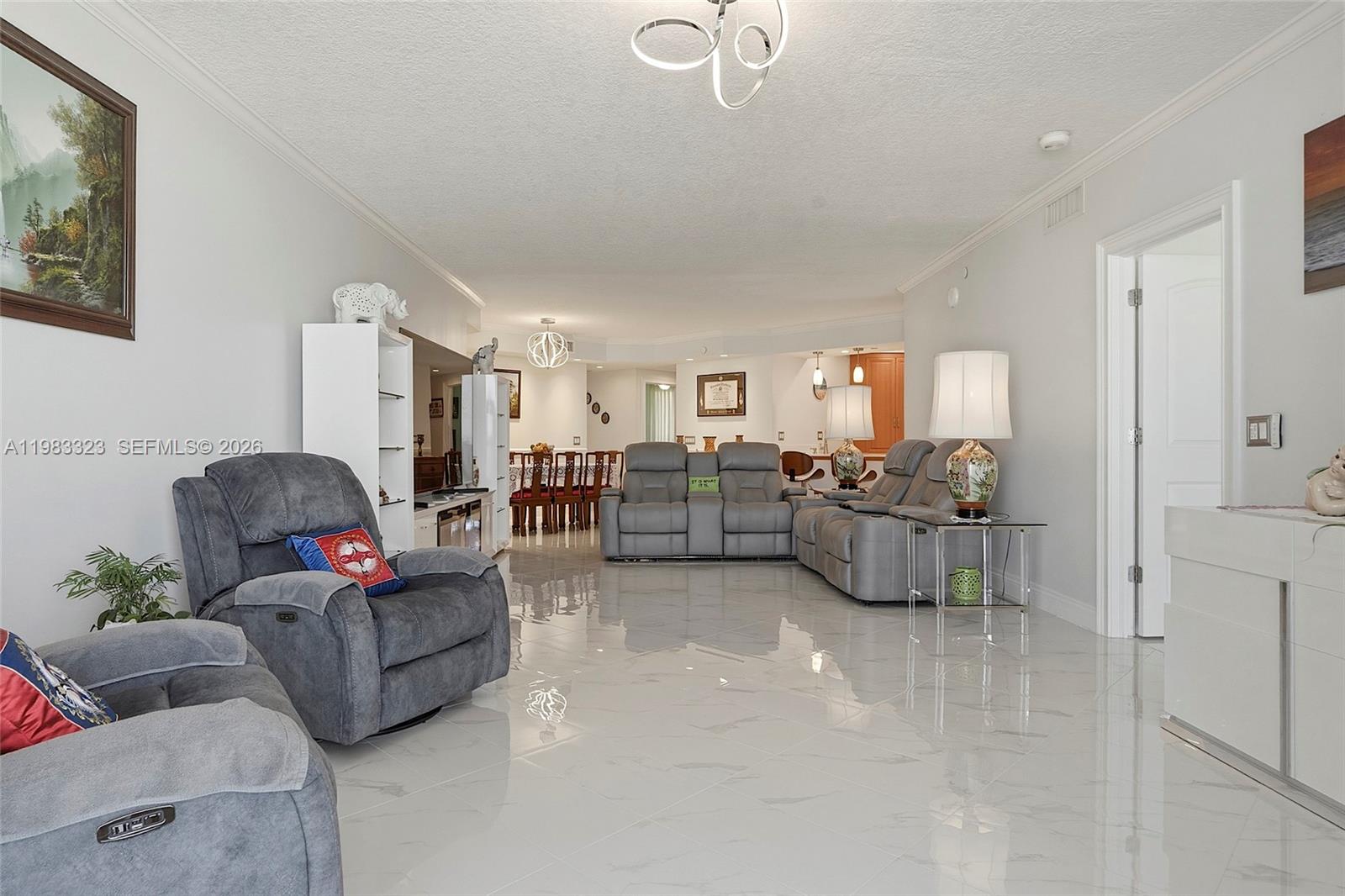 TIARA TOWERS CONDOMINIUM - Residential