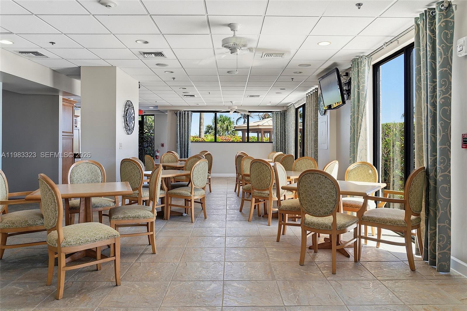 TIARA TOWERS CONDOMINIUM - Residential