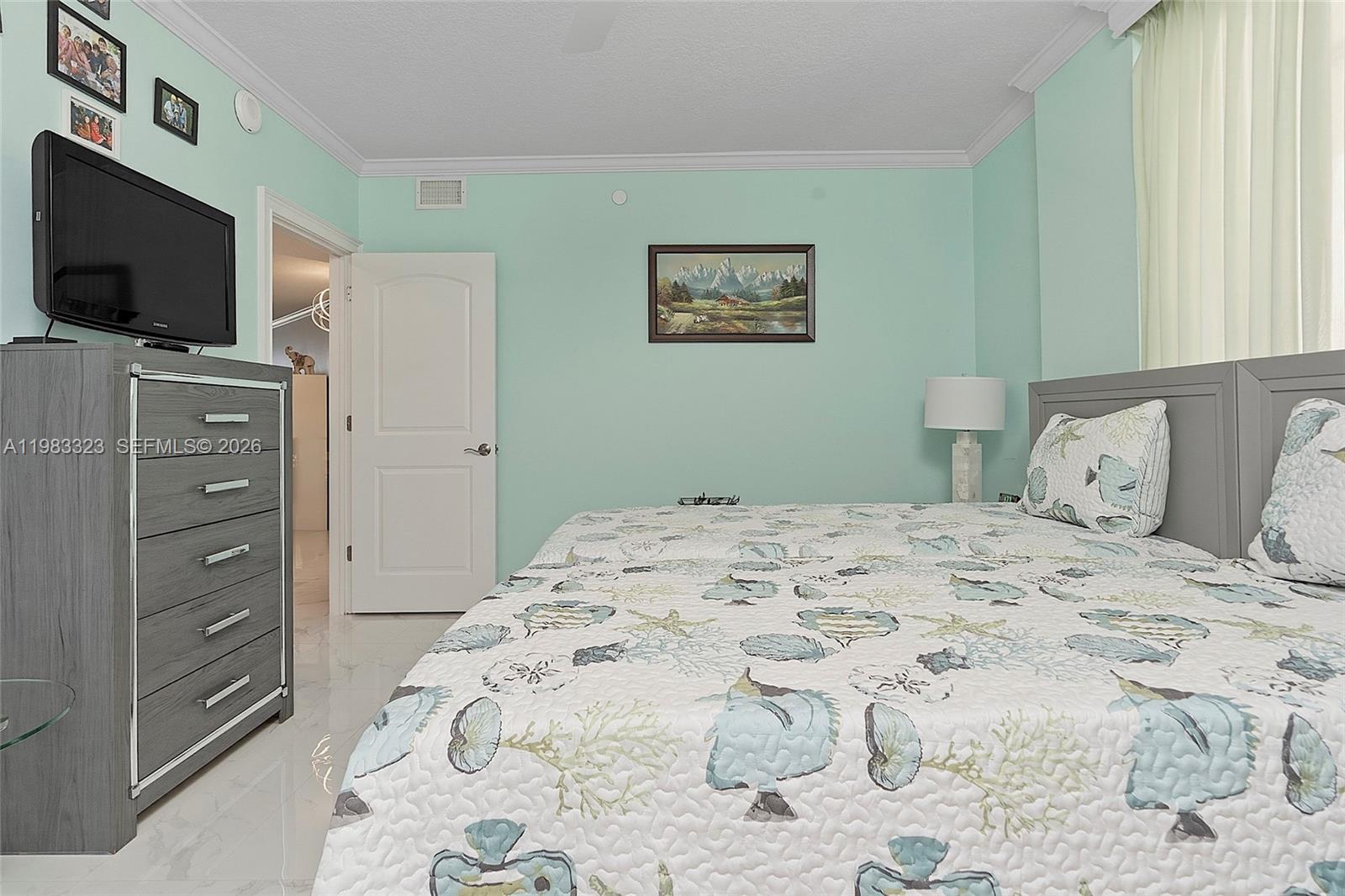 TIARA TOWERS CONDOMINIUM - Residential