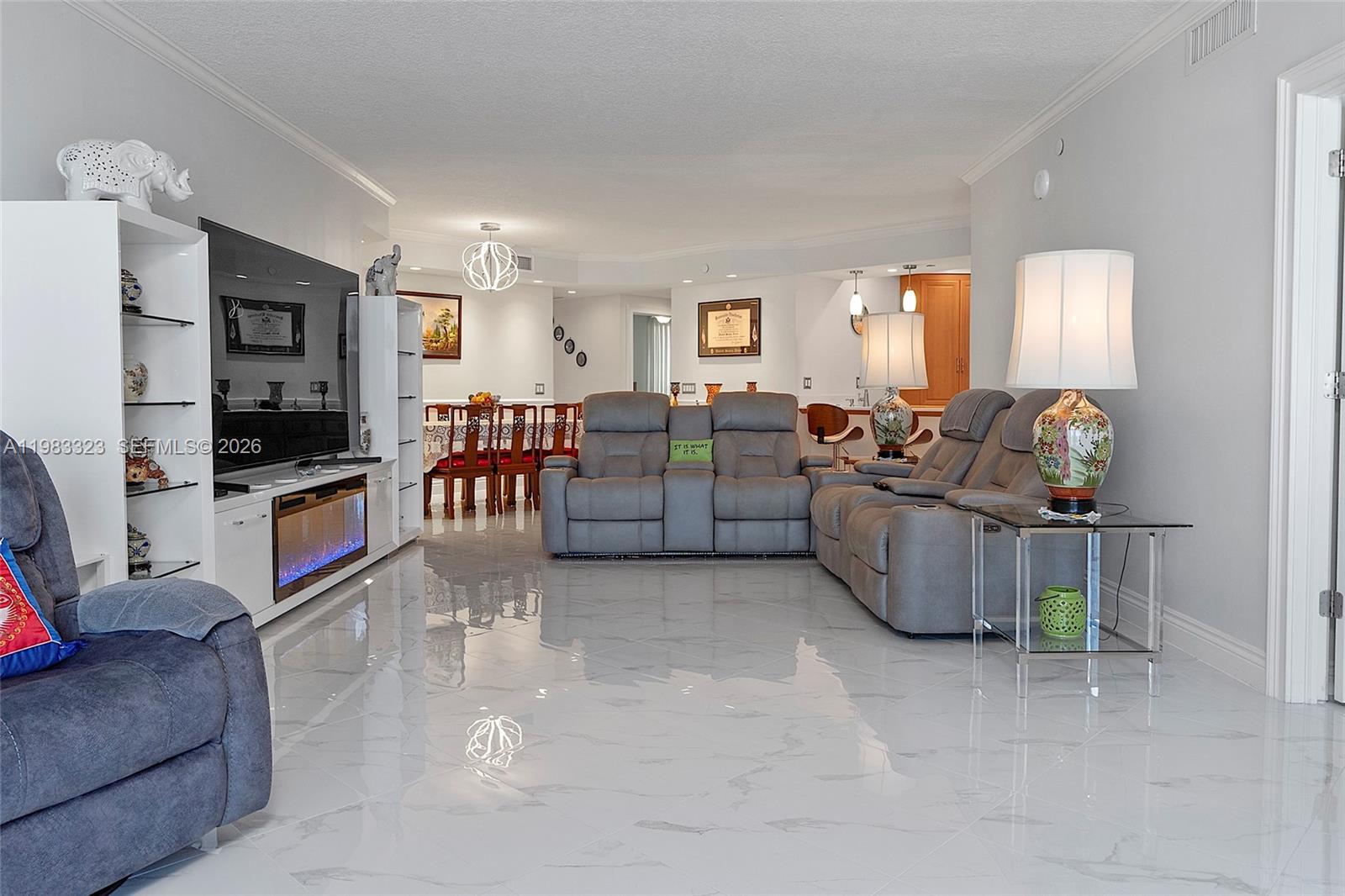 TIARA TOWERS CONDOMINIUM - Residential