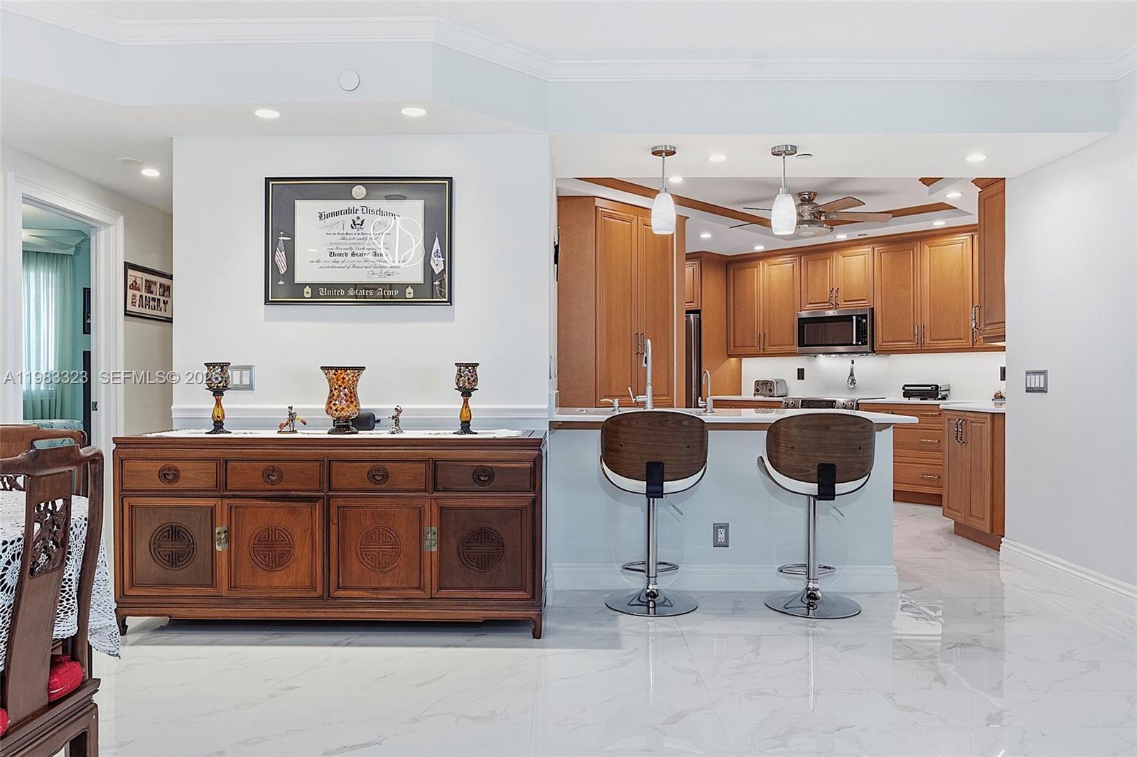 TIARA TOWERS CONDOMINIUM - Residential