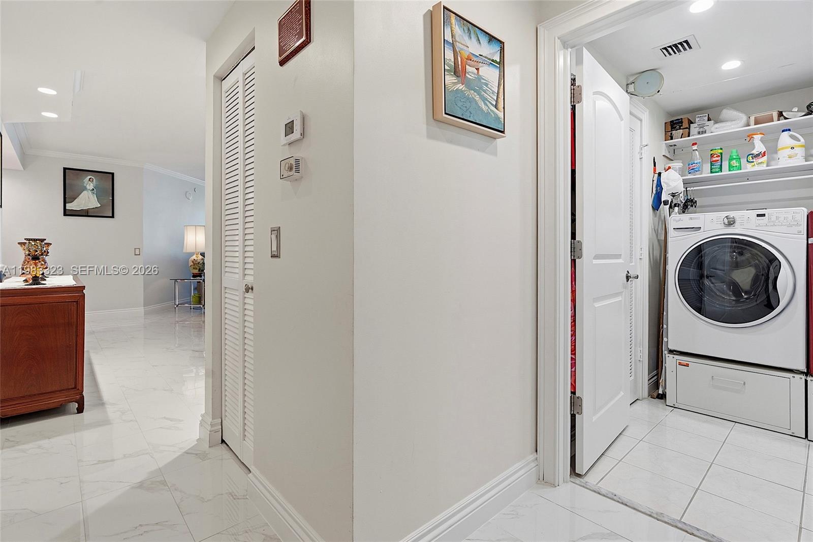 TIARA TOWERS CONDOMINIUM - Residential