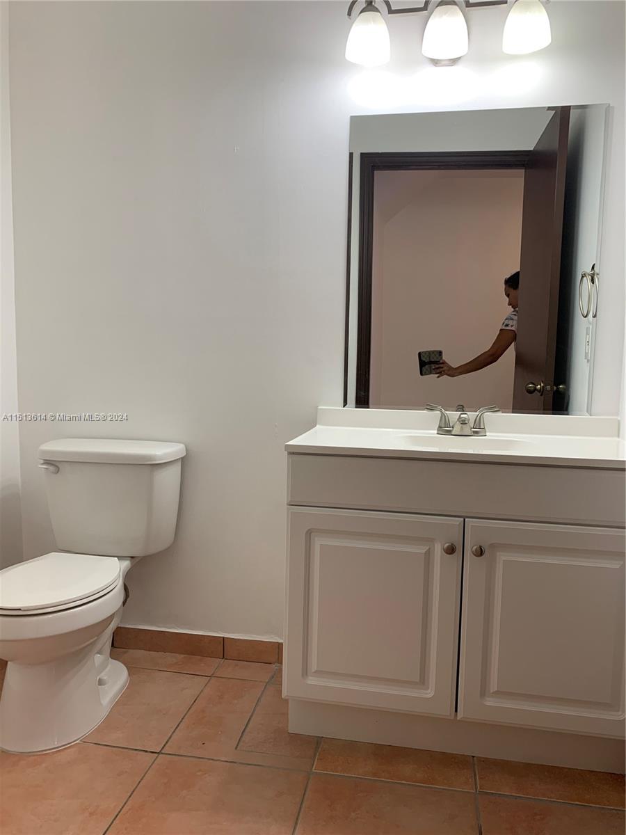 TIFFANY LAKES CONDO - Residential Lease