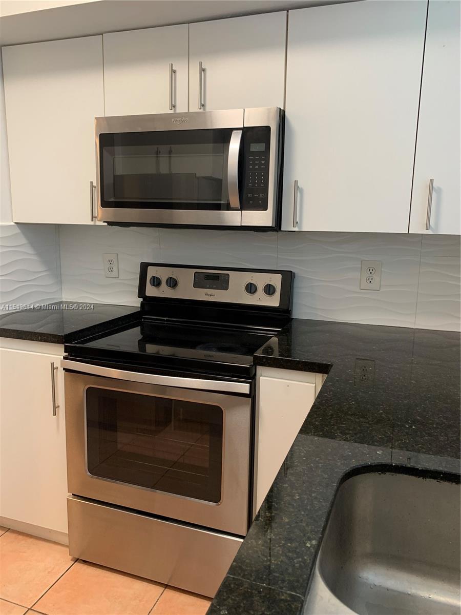TIFFANY LAKES CONDO - Residential Lease