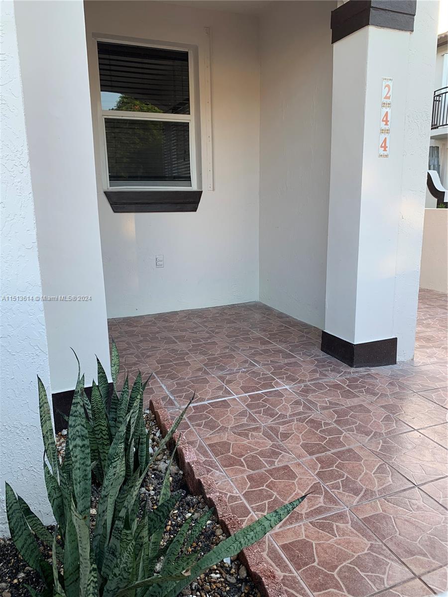 TIFFANY LAKES CONDO - Residential Lease