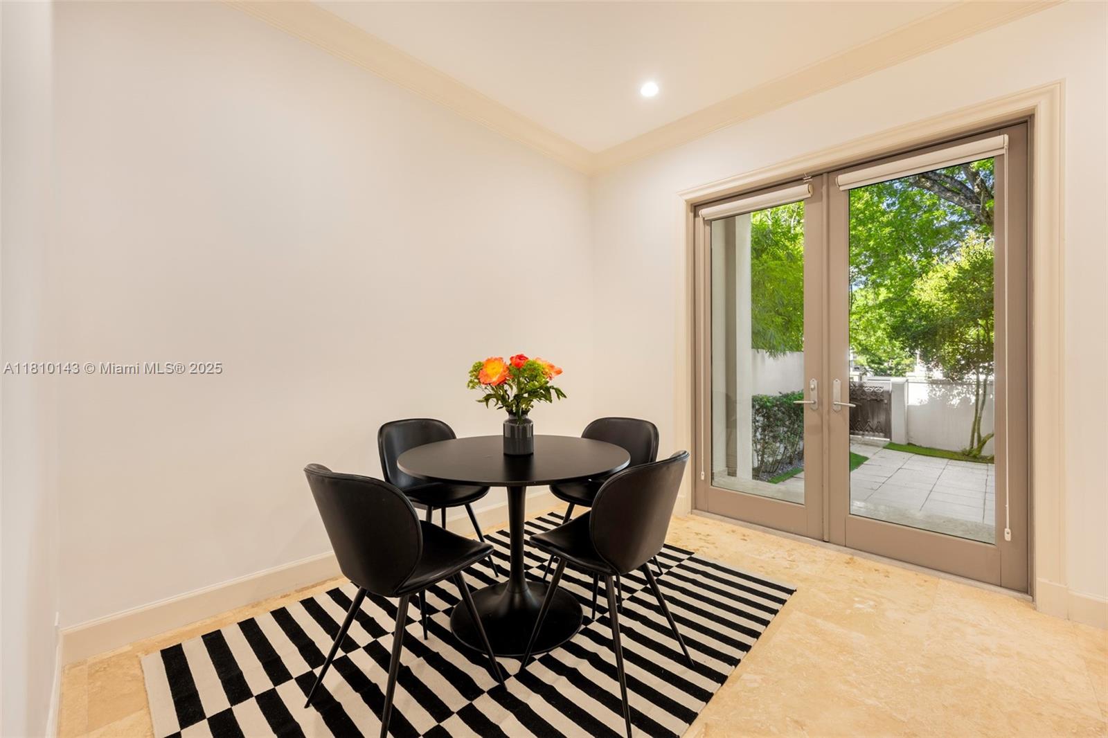 OAK LANE - Residential Lease