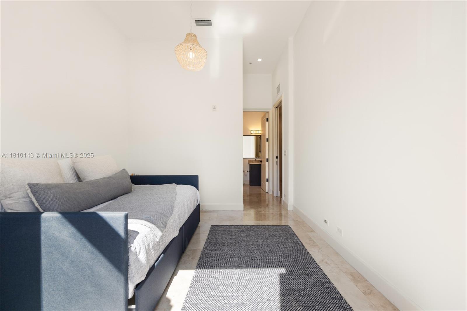 OAK LANE - Residential Lease
