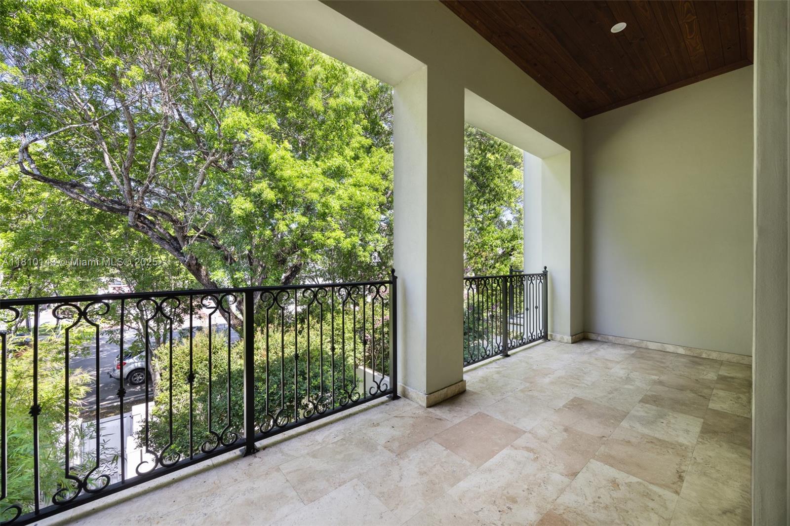 OAK LANE - Residential Lease