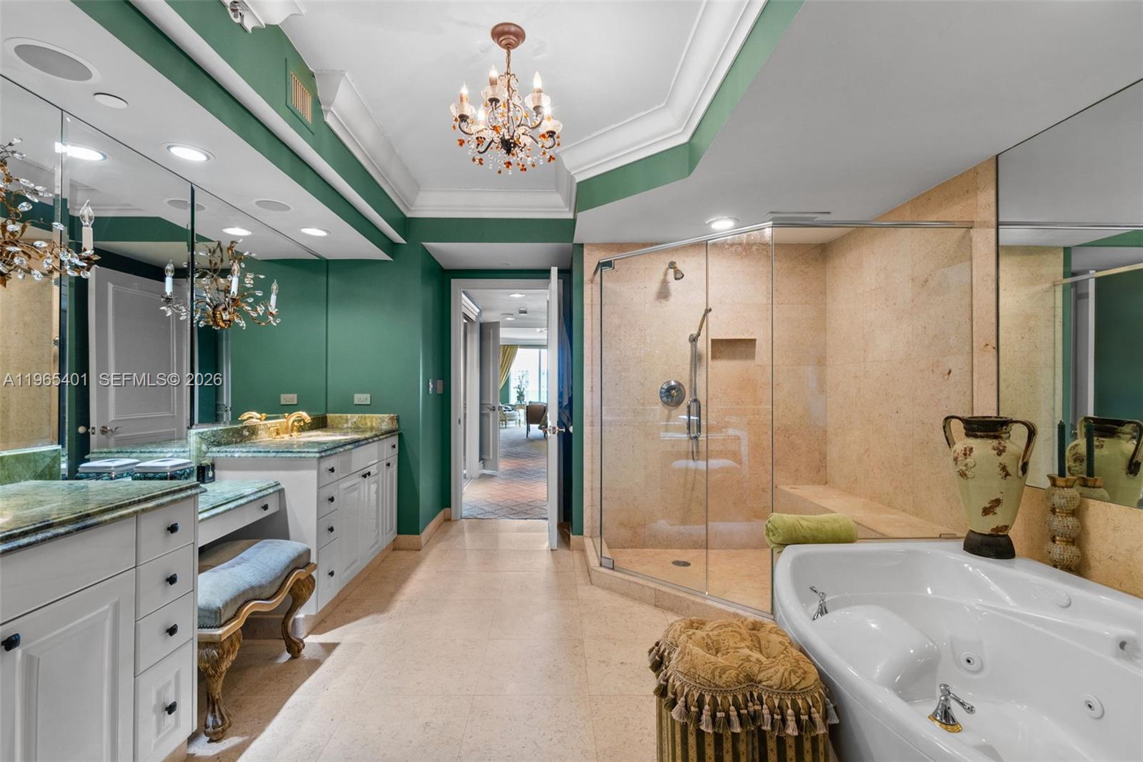 THE PENINSULA CONDO - Residential