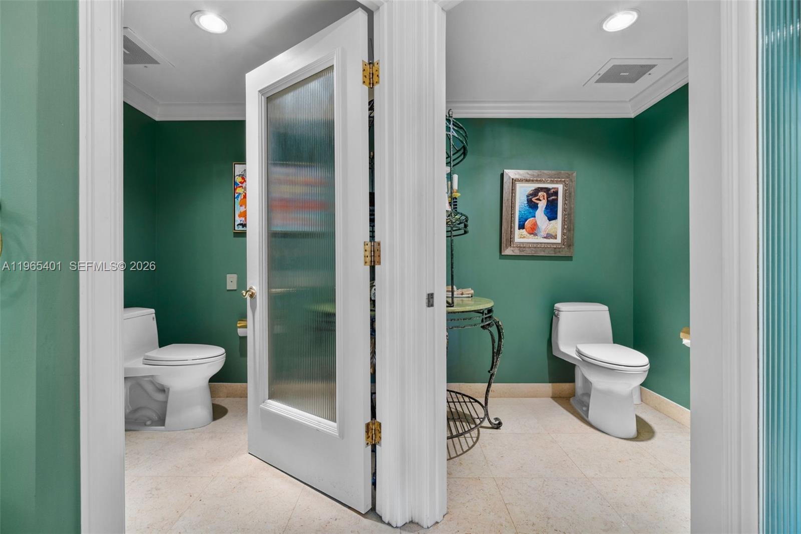 THE PENINSULA CONDO - Residential