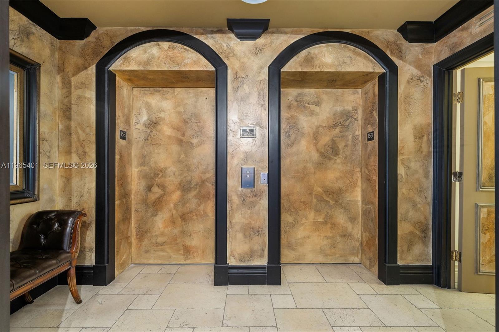 THE PENINSULA CONDO - Residential