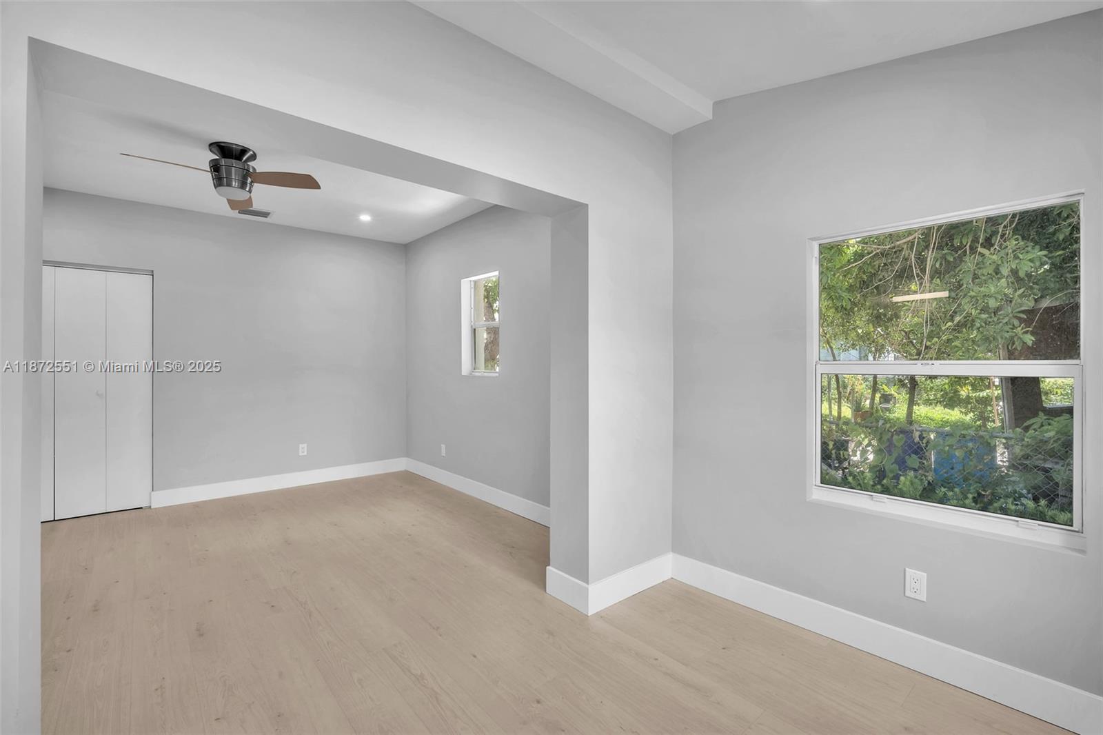 COLLEGE PARK - Residential Income