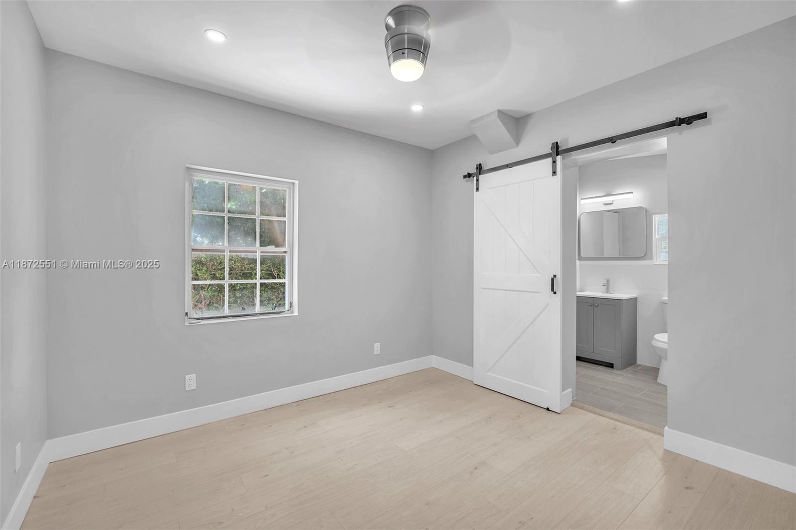 COLLEGE PARK - Residential Income